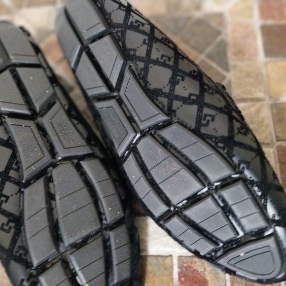 Men's Black Loafers with Patterned Design - Picture 5 of 10